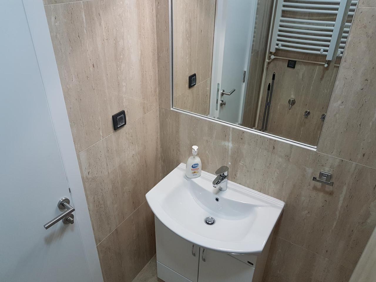 Apartman Simic 2 Valjevo Exterior foto